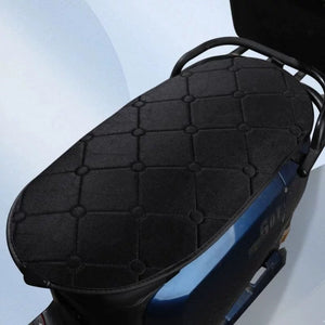 LITEGUEST heated motorcycle seat cover, black quilted for cold weather riding