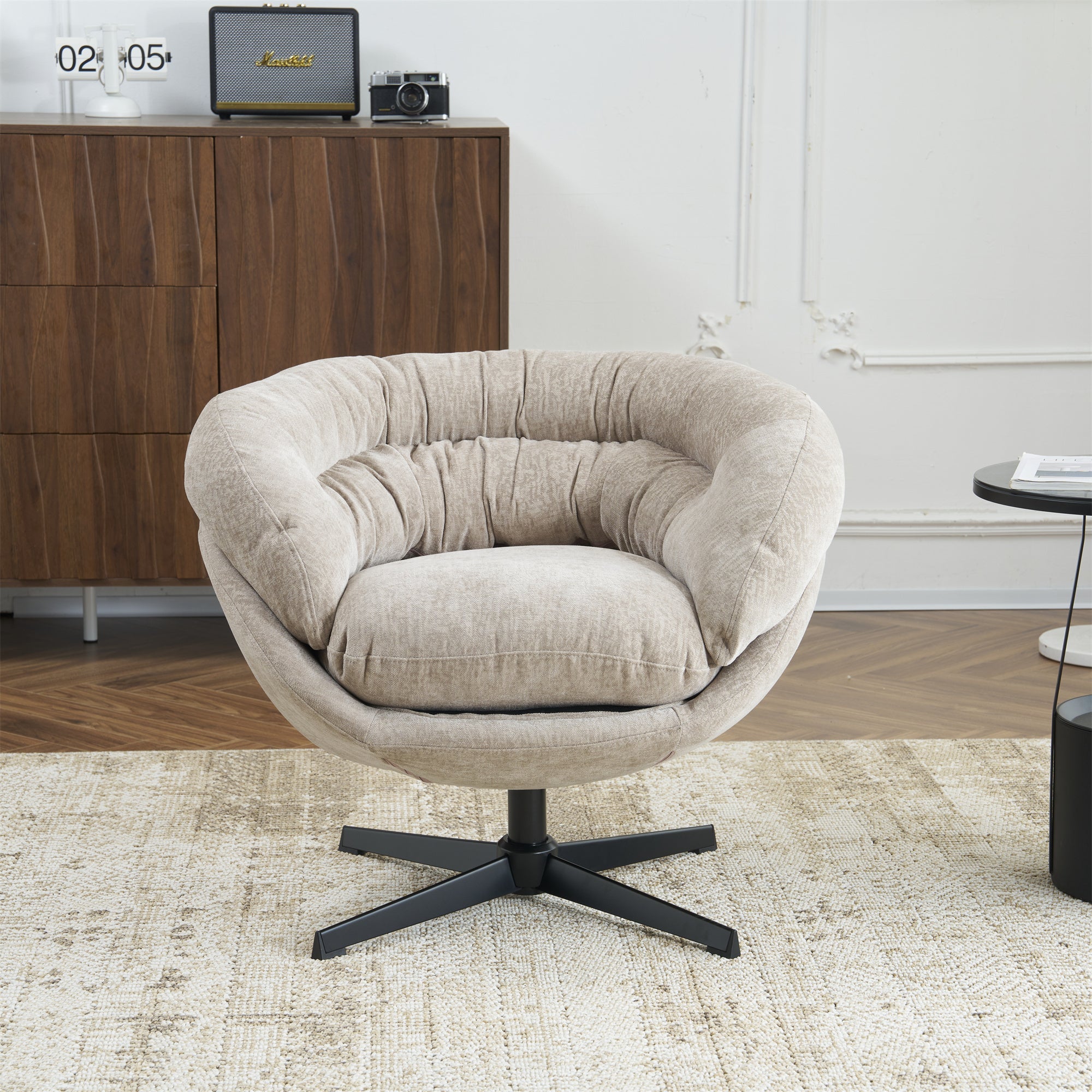 Modern Chenille Office Chair, 360° Swivel Club Chair/Accent Chair with Removable Cushion, Round Office Chair, Black Metal Base, Cotton Material, Living Room, Bedroom, Reading Corner, Office (Brown)