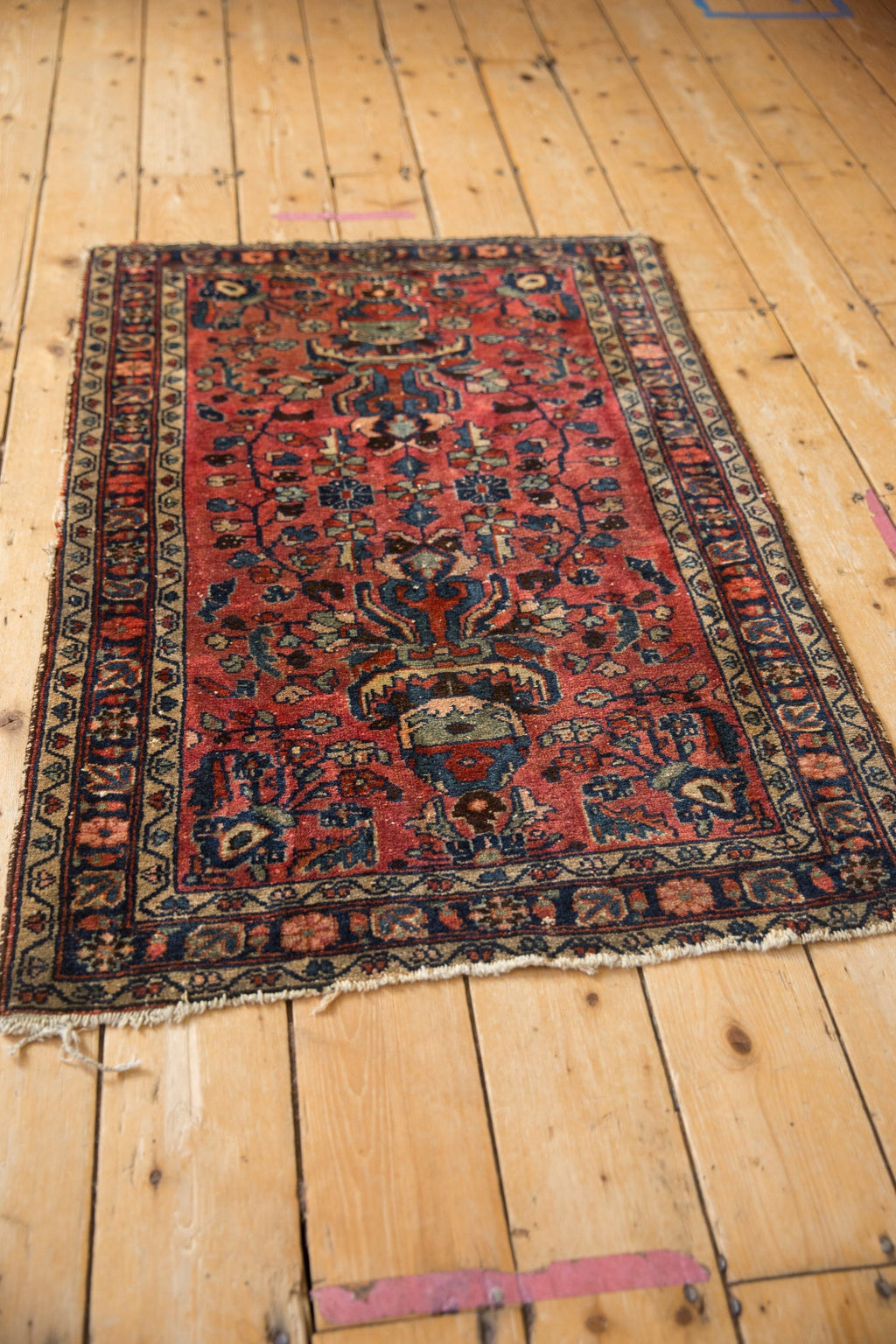 2.5x4 Vintage Fine Lilihan Rug