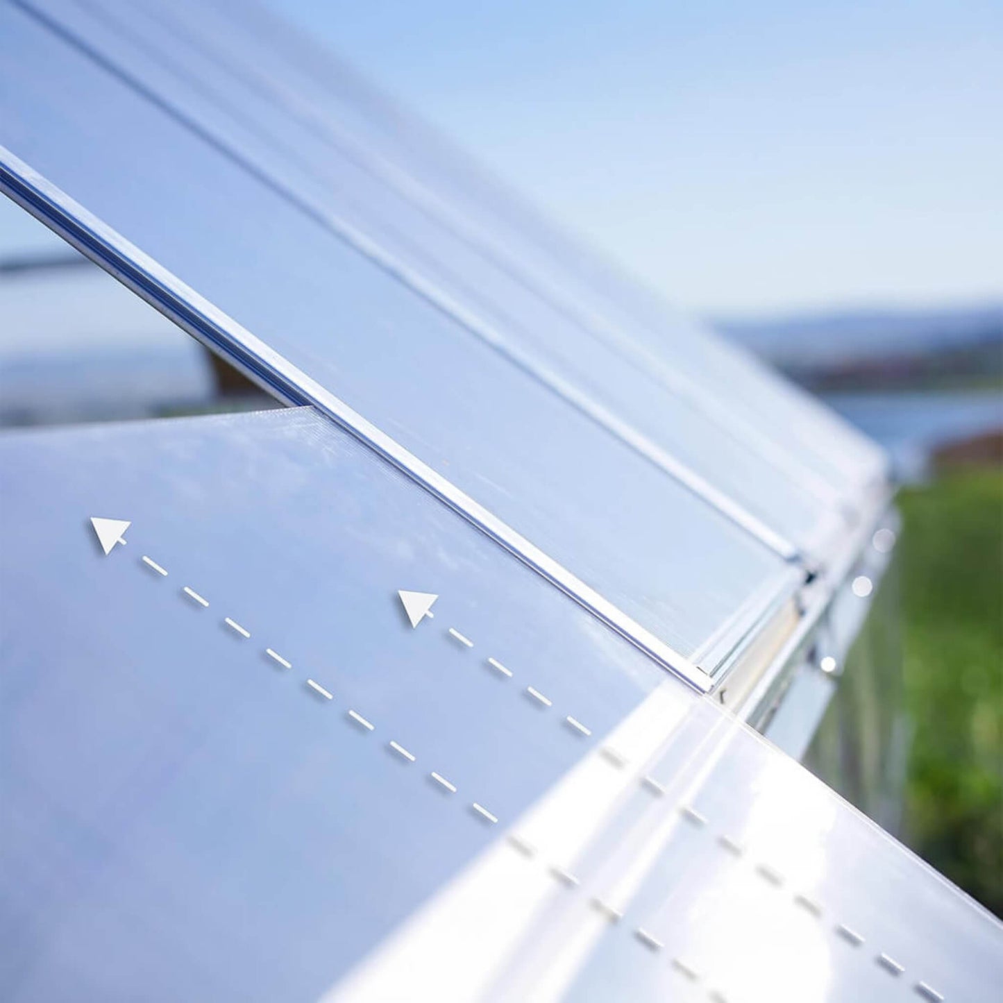 [10x24FT] Premium Heavy-Duty Polycarbonate Walk-In Greenhouse W/ Aluminum Frame & Built-In Gutter System (SAK58472)