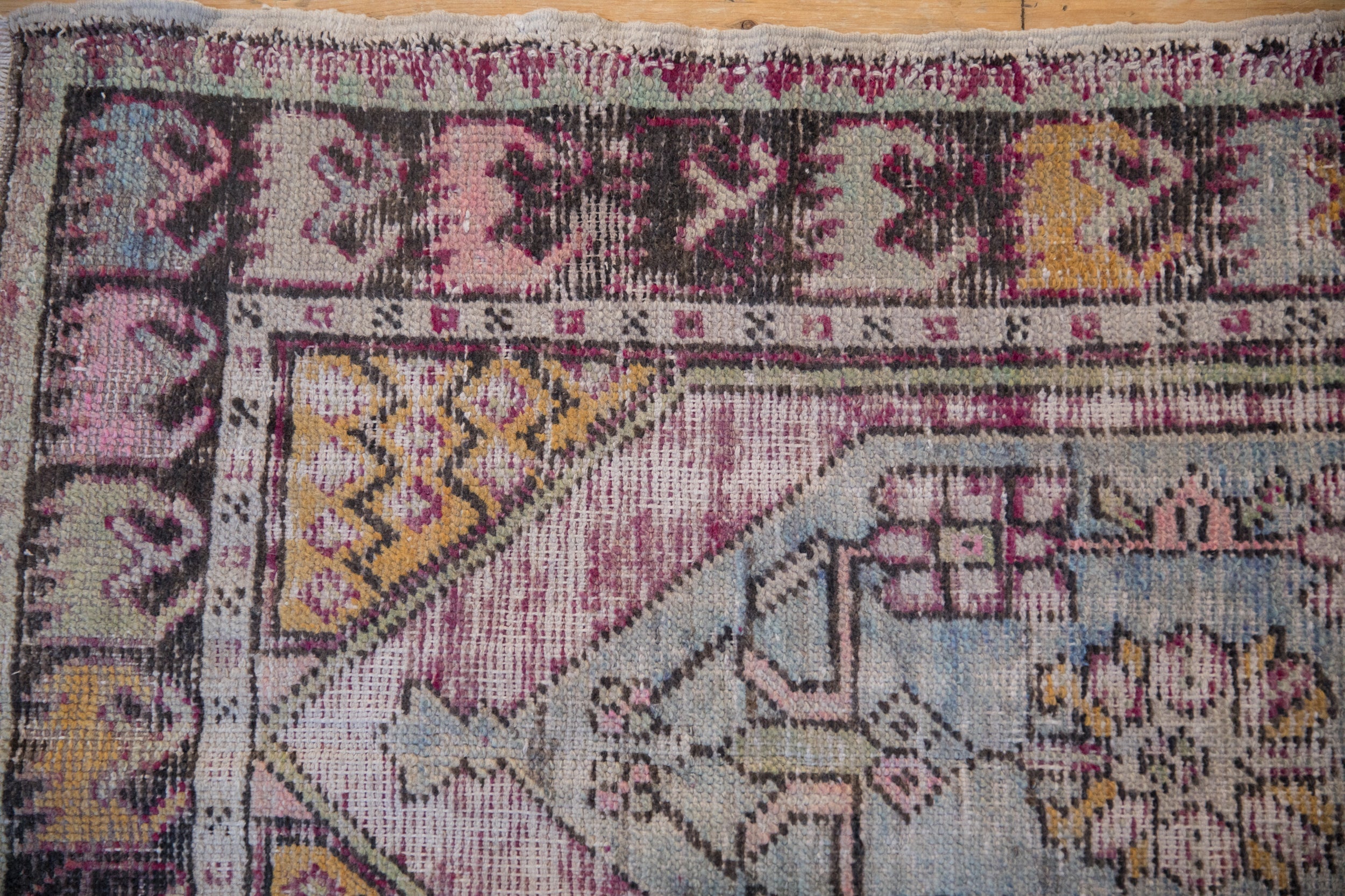 2.5x4 Vintage Distressed Oushak Rug