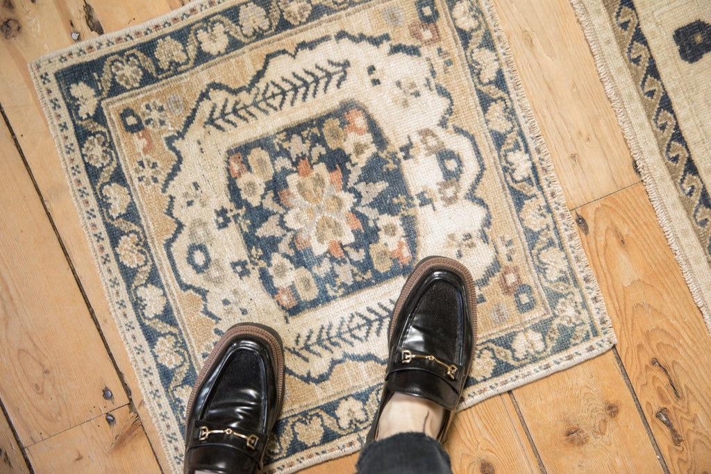 2x2 Vintage Distressed Oushak Square Rug Mat