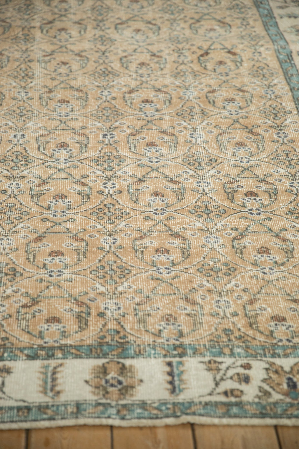 4.5x9 Vintage Distressed Sparta Rug Runner