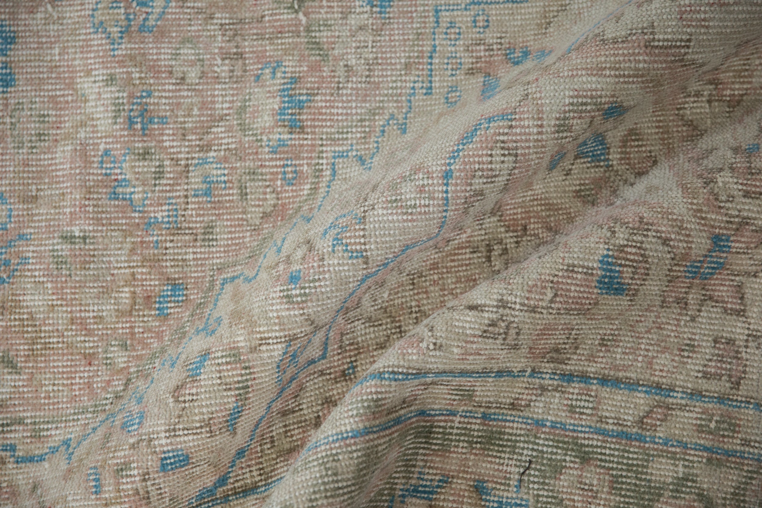 7x10 Vintage Distressed Sparta Carpet