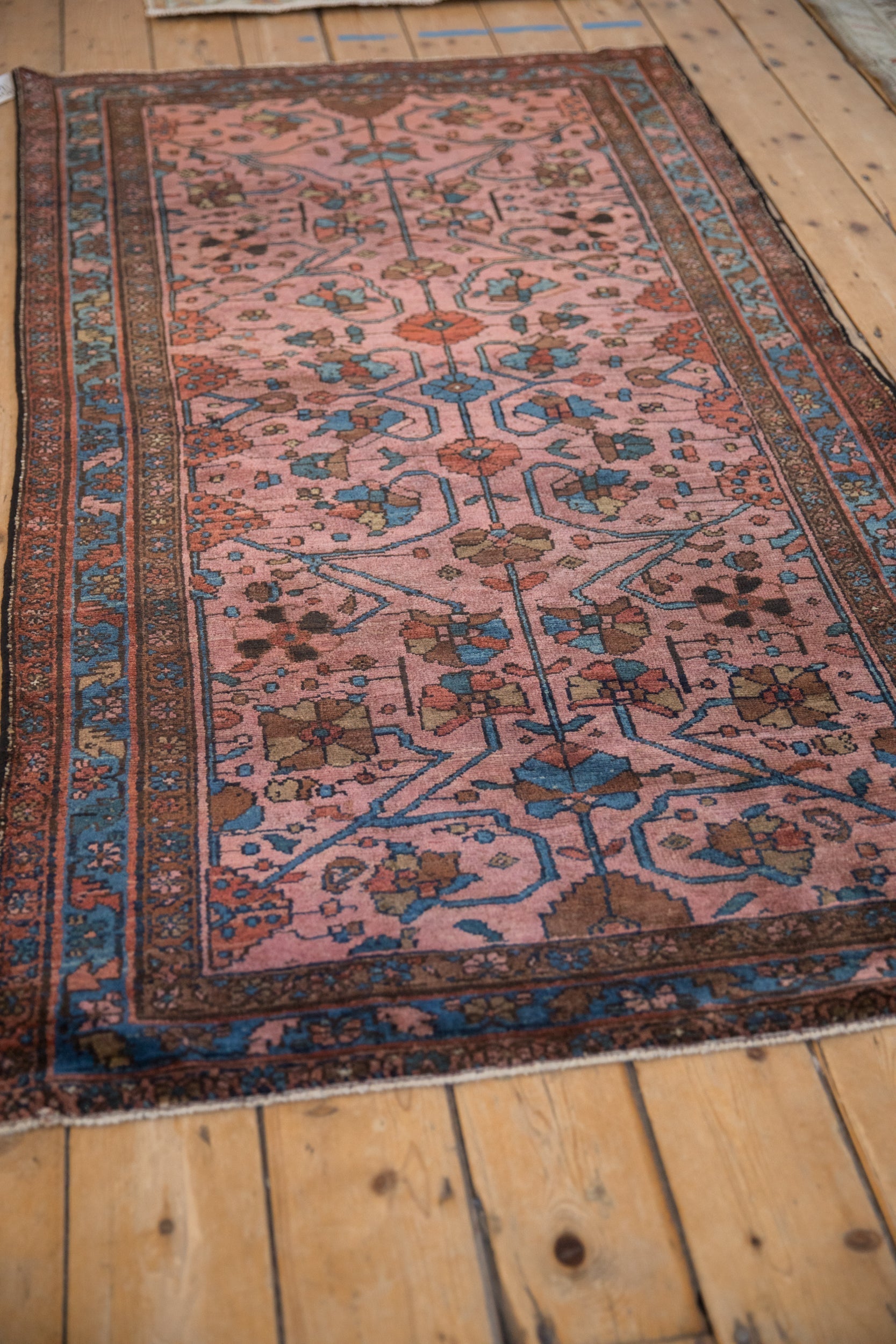 3.5x6.5 Antique Fine Lilihan Rug