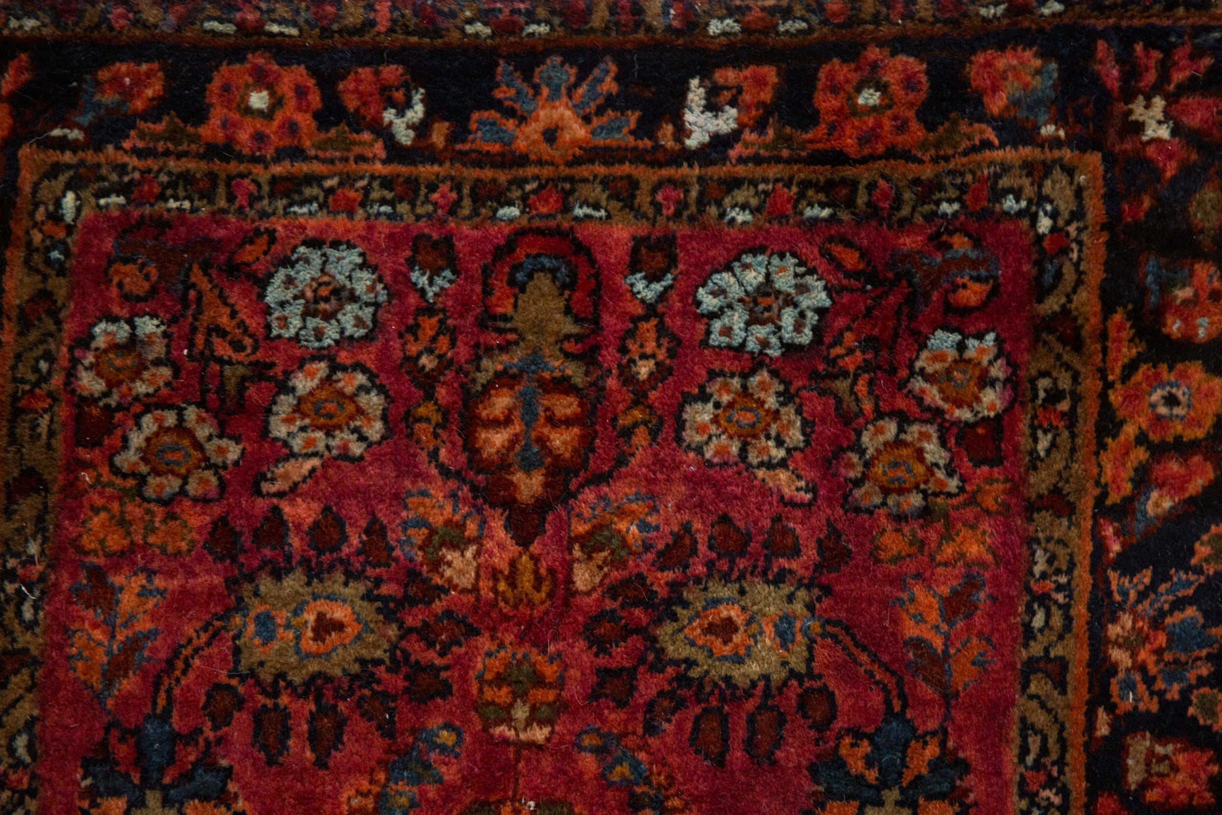 2x2.5 Vintage Fine Lilihan Square Rug Mat