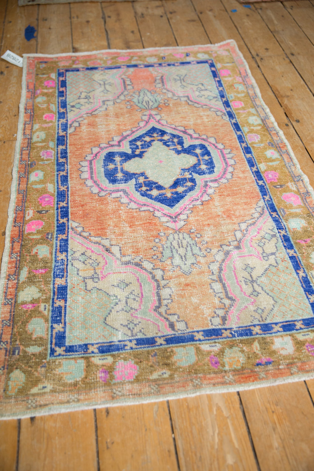 2.5x4.5 Vintage Distressed Oushak Rug