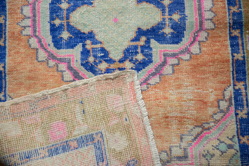 2.5x4.5 Vintage Distressed Oushak Rug