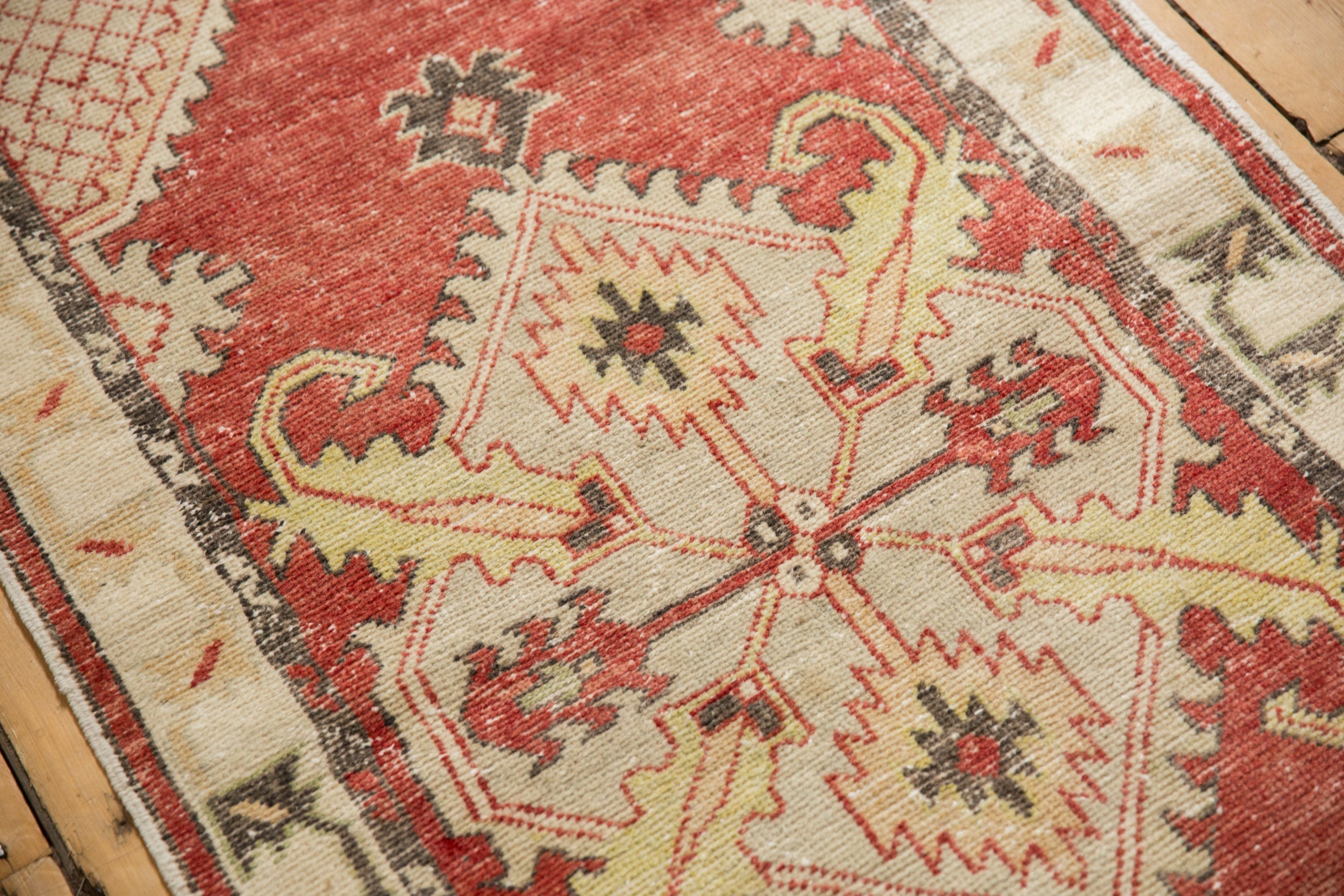 2.5x5.5 Vintage Distressed Oushak Rug Runner