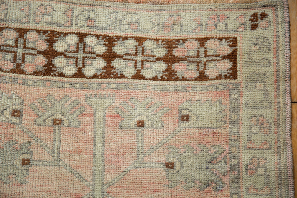2.5x3.5 Vintage Distressed Oushak Rug