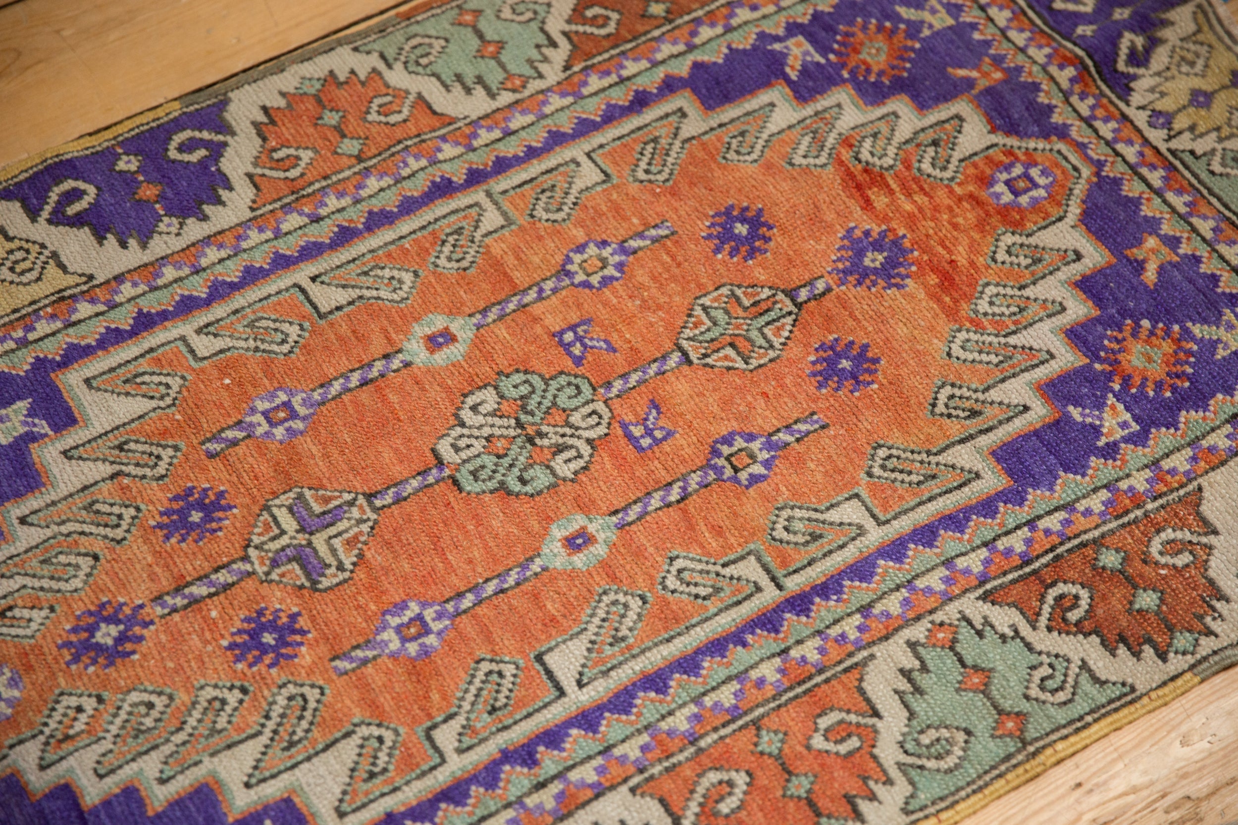 2.5x4 Vintage Distressed Oushak Rug