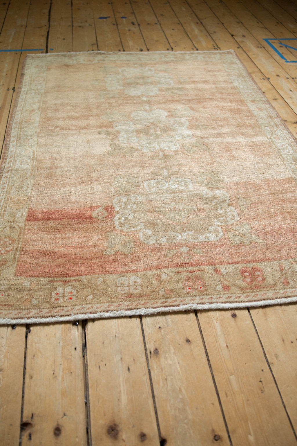 4x5.5 Vintage Distressed Oushak Rug