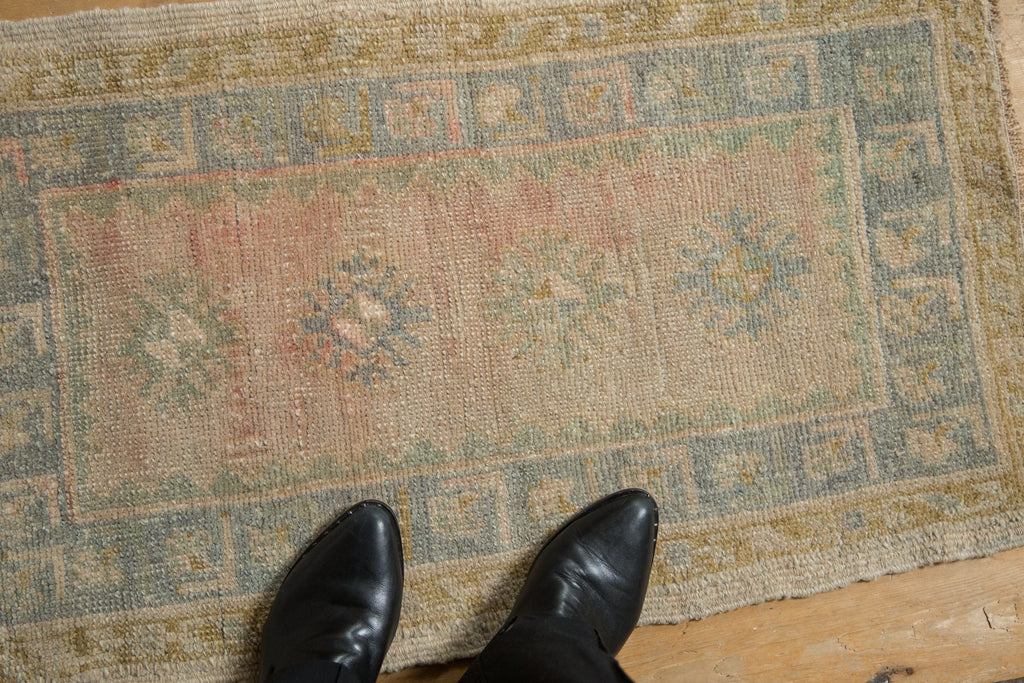 1.5x3 Vintage Distressed Oushak Rug Mat