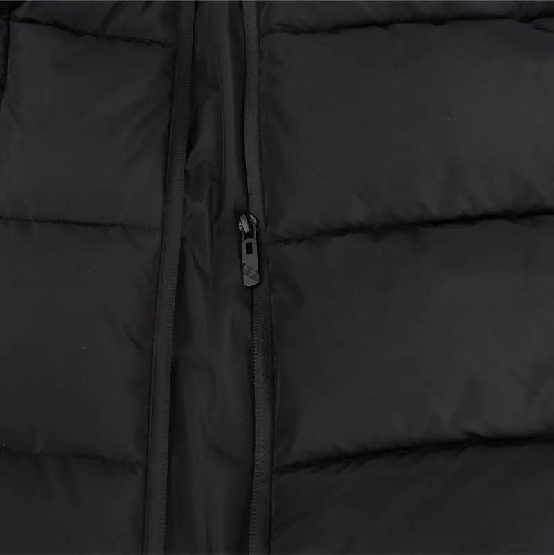 LITEGUEST USB heated vest zipper close-up in black quilted fabric