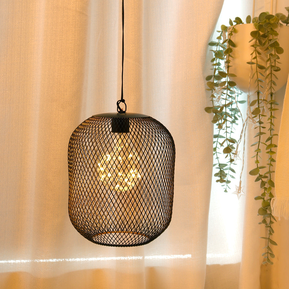 JHY DESIGN 8.5in battery-operated hanging black metal mesh lantern with warm glow