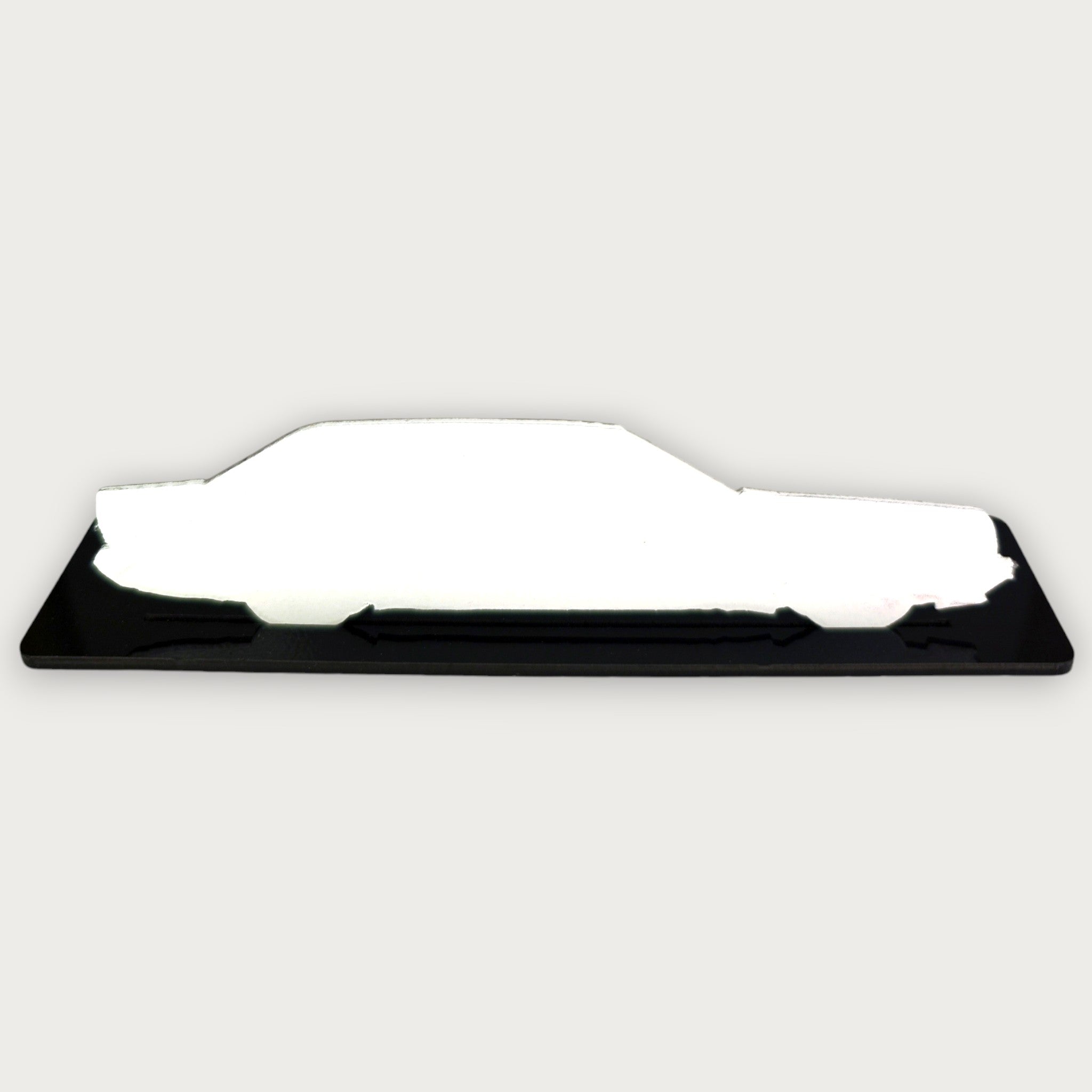 1991 Mercedes-Benz S-Class (W140) (1) Metal Car Wall Art, Color 2D Diecast Car Decor, Silhouette Metal Wall Art, Gift For Car Lovers, Detailed Color Metal Car