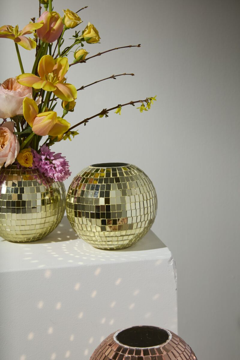 Twila Disco Vase