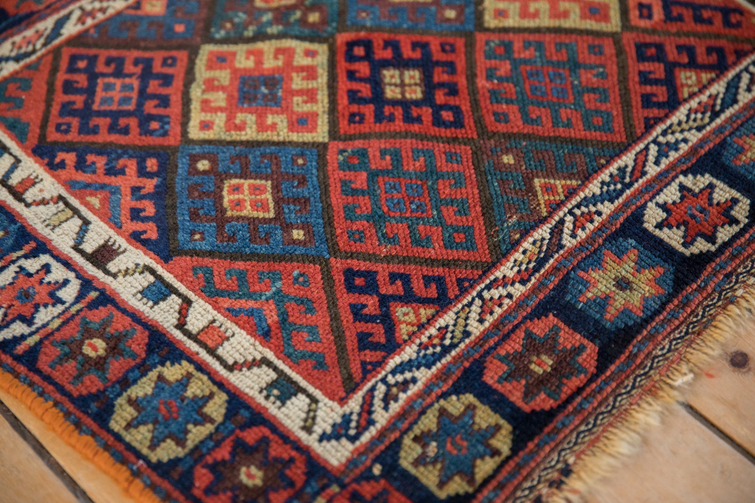 2 x 2.5 Antique Jaff Kurd Bag Face Square Rug Mat