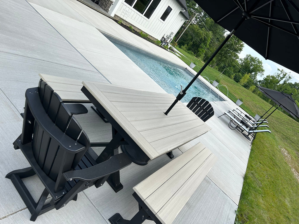 Swivel Fanback Glider