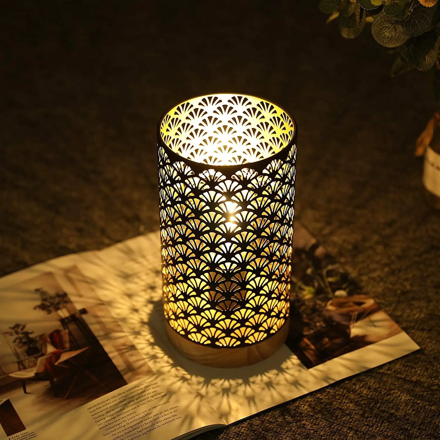 JHY DESIGN cordless metal lamp, 7.5 in tall, cylindrical fixture with fan-shaped cutouts and warm glow.
