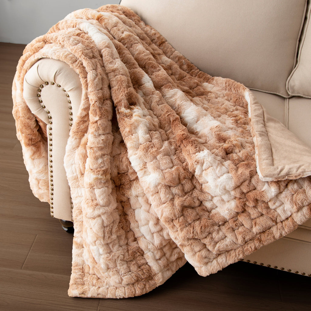 50x60' Faux Fur Throw