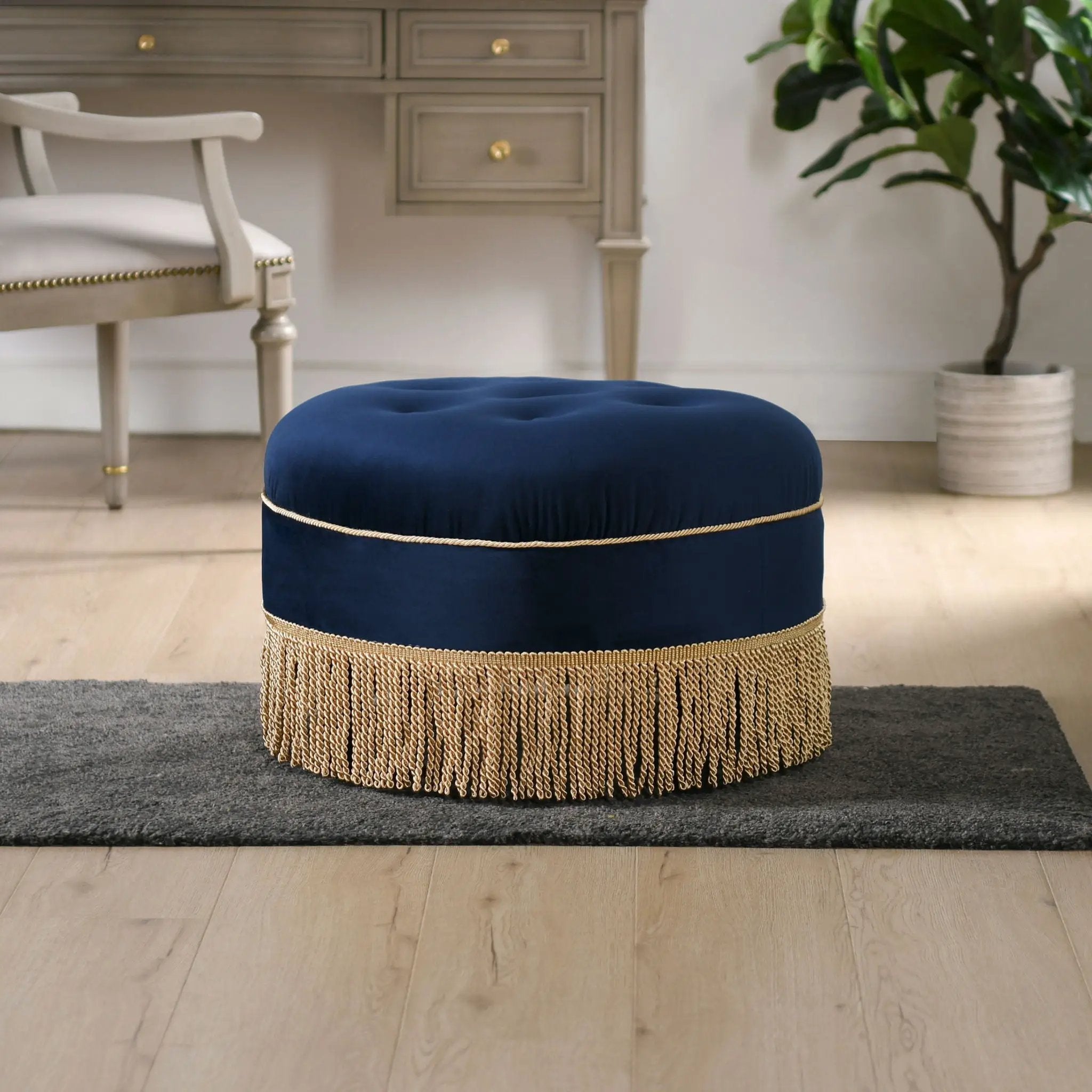 Yolanda - Round Upholstered Accent Ottoman