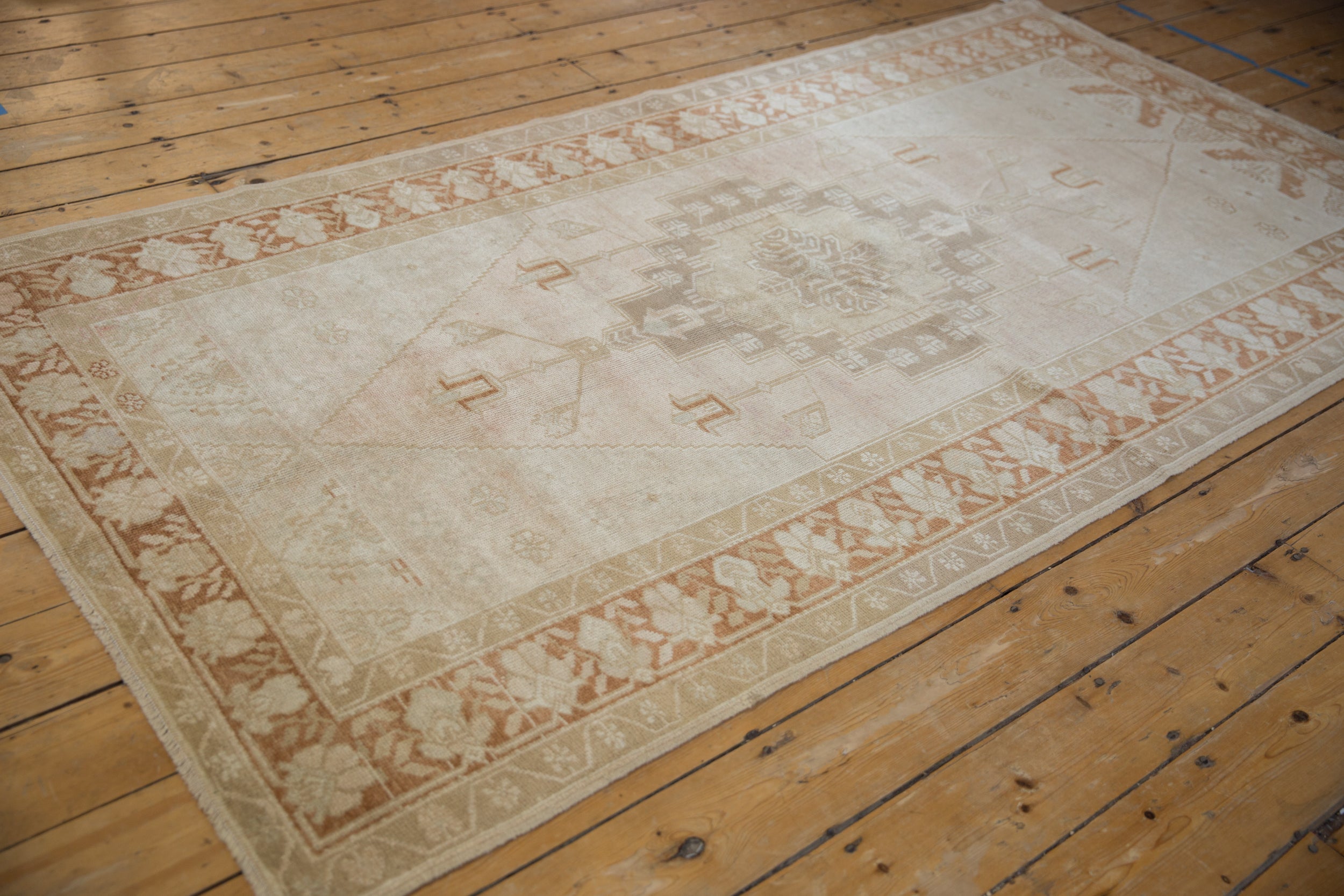 4.5x8.5 Vintage Distressed Oushak Rug