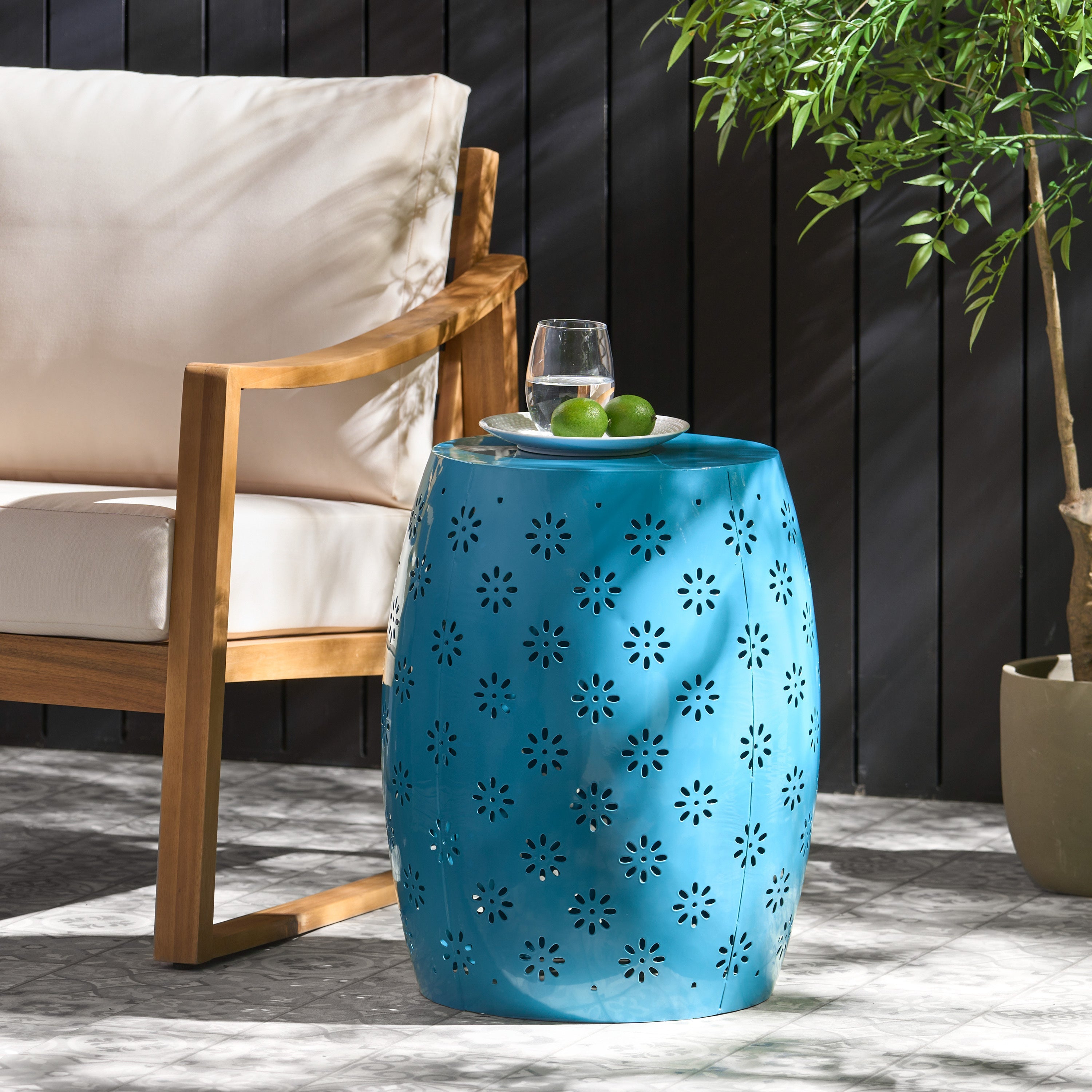 SOLEIL Barrel-Shaped Side Table Blue Iron 15.75 x 15.75 x 20.50 Inches