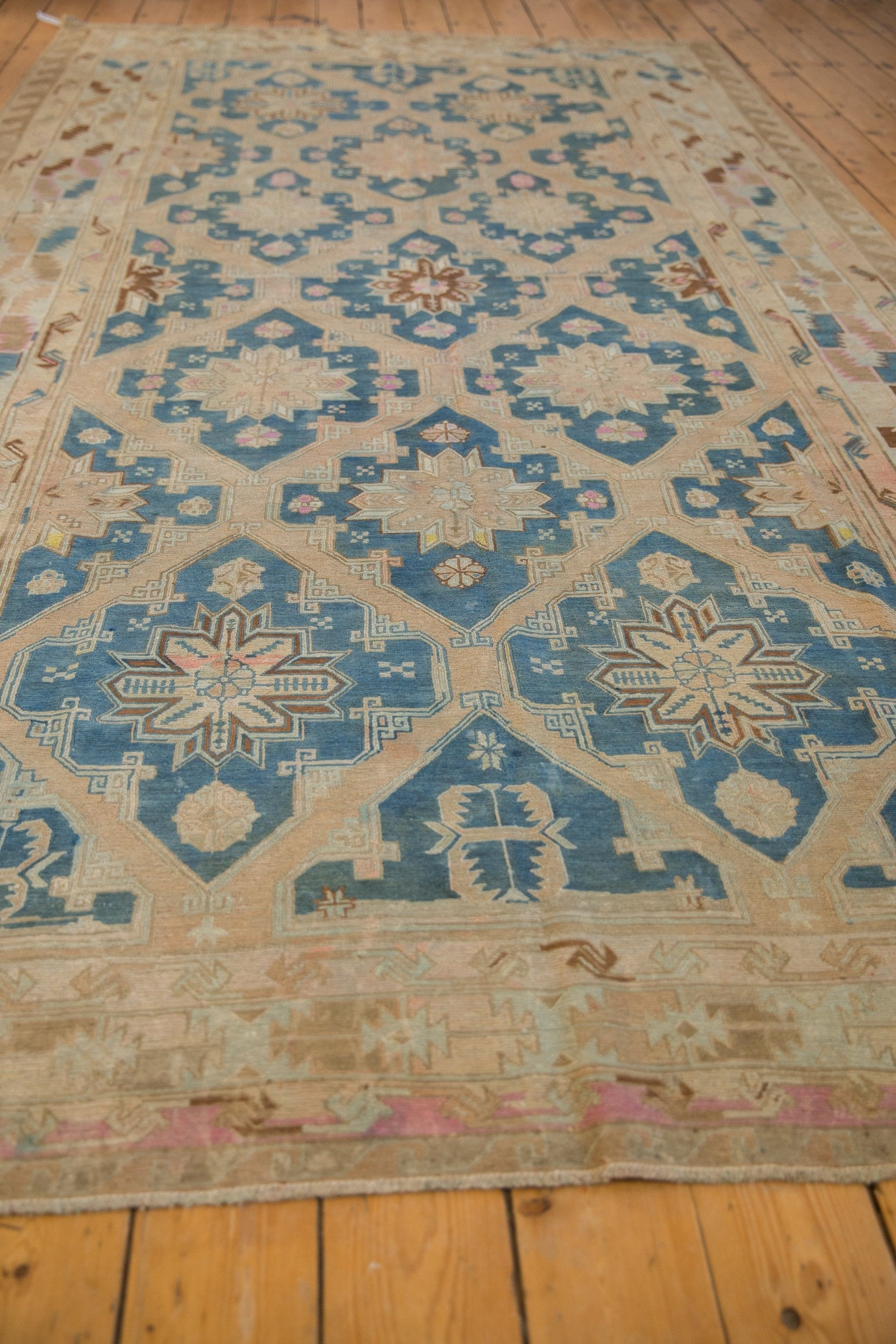 6.5x12 Vintage Distressed Soumac Carpet