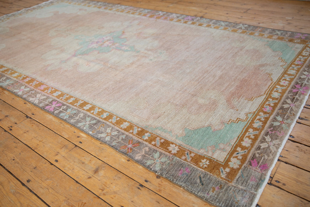 5.5x10.5 Vintage Distressed Kars Carpet