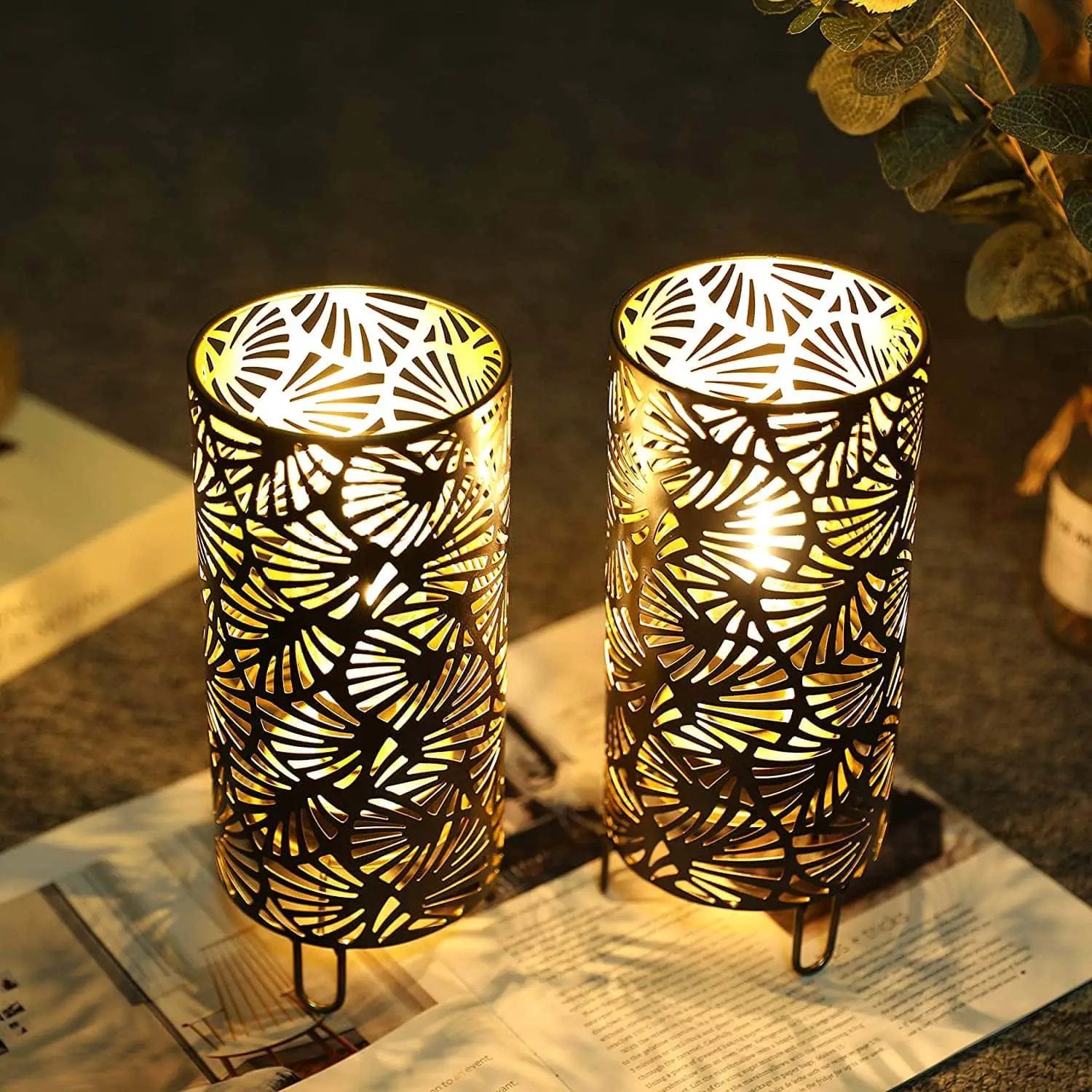 JHY DESIGN 9-inch metal lamps set of 2 with leaf-cut patterns, battery-powered, warm glow