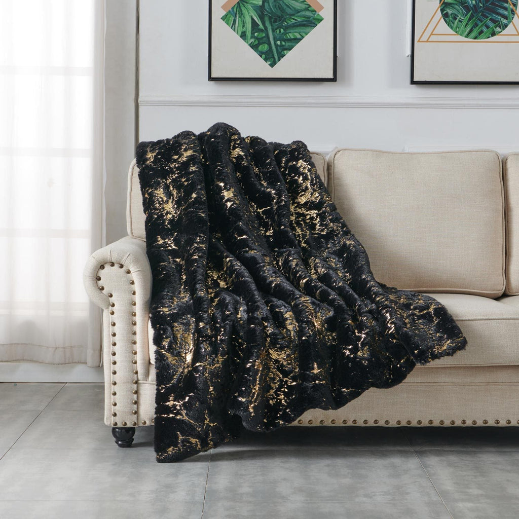 Luxury Chinchilla Faux Fur Gilded Black Throw Blanket (60' x 80')