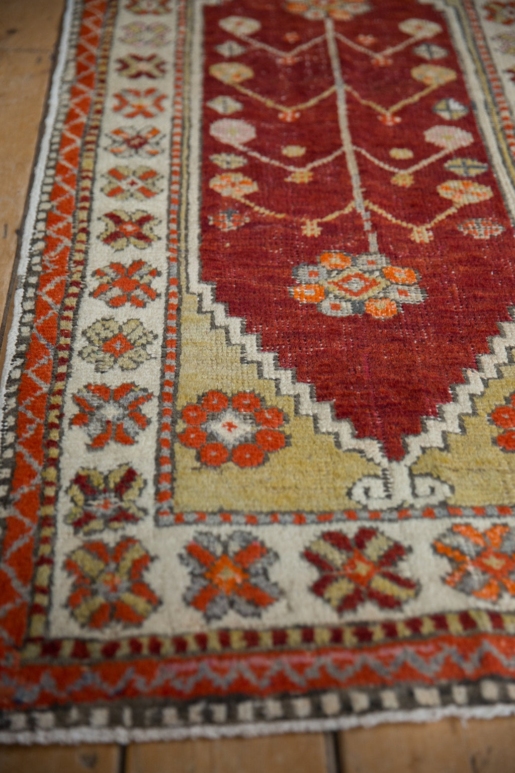 2.5x5.5 Vintage Distressed Oushak Rug Runner
