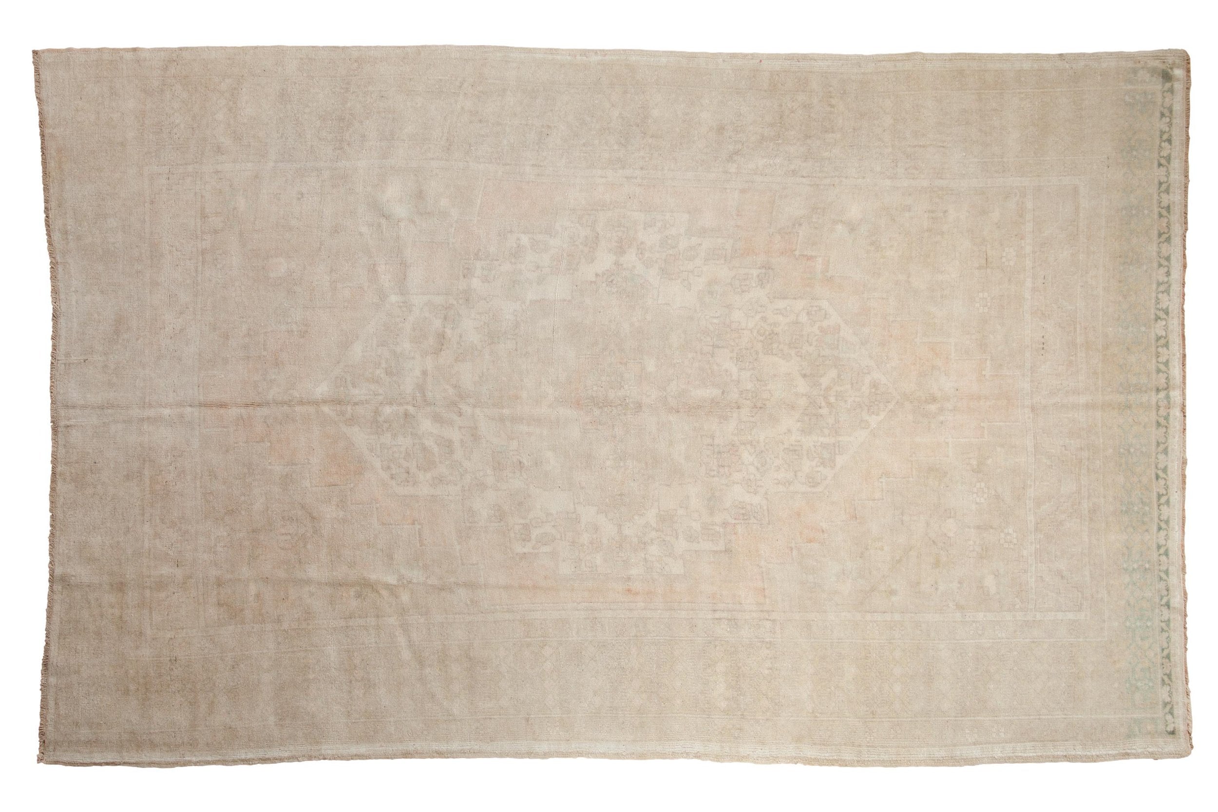 6x9.5 Vintage Distressed Oushak Carpet