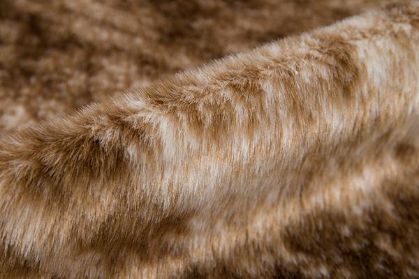 Dulche Faux Fur Rug