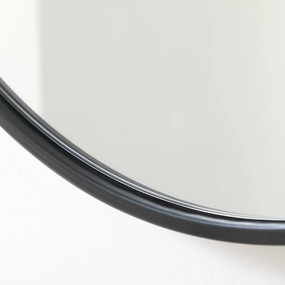 Round 21-inch Wall Mirror in Black - Living Room Bedroom Accent Bathroom Mirror
