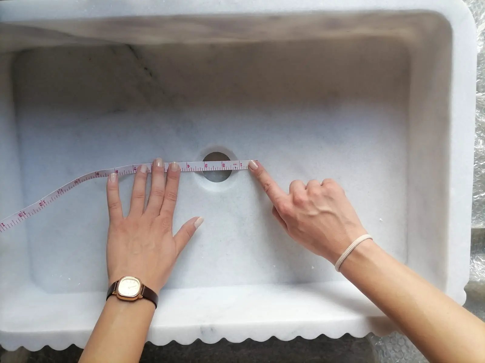 Villohome Carrara white marble wall-mount bathroom sink with ribbed textured interior