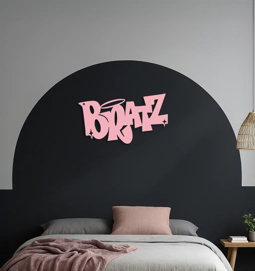 Bratz Logo Inspired Metal Wall Art – Trendy Retro Room Decor - KAFGP088