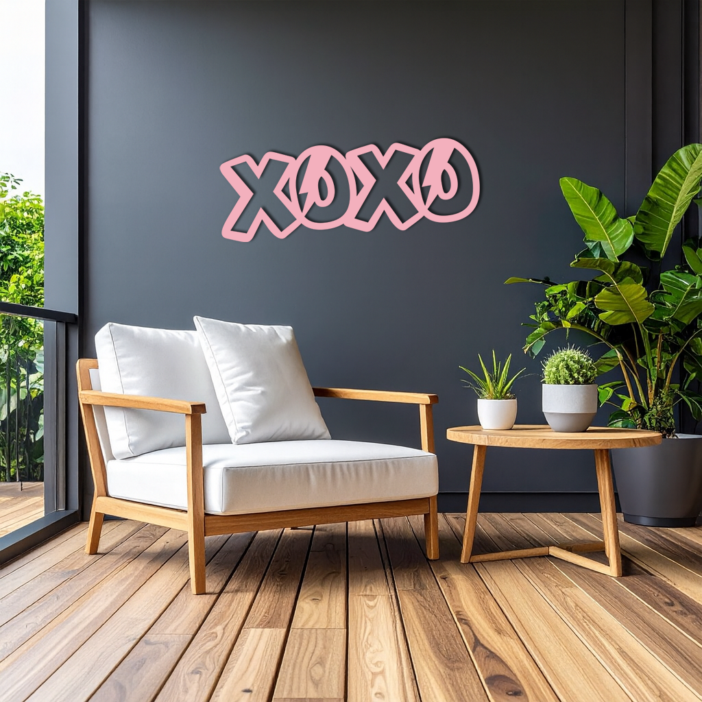 XOXO Word Art Metal Wall Decor – Modern Love Quote Design - KAFGP114
