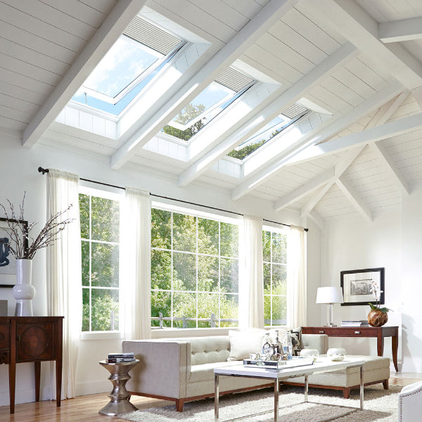 VELUX Manual Venting Deck Mount Skylight - White Solar Powered Shade