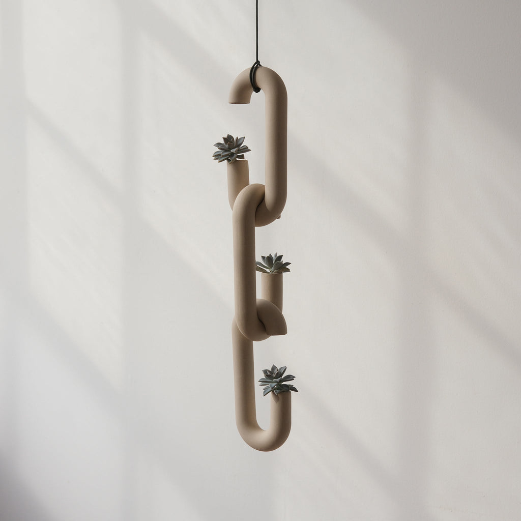 Chain Vase