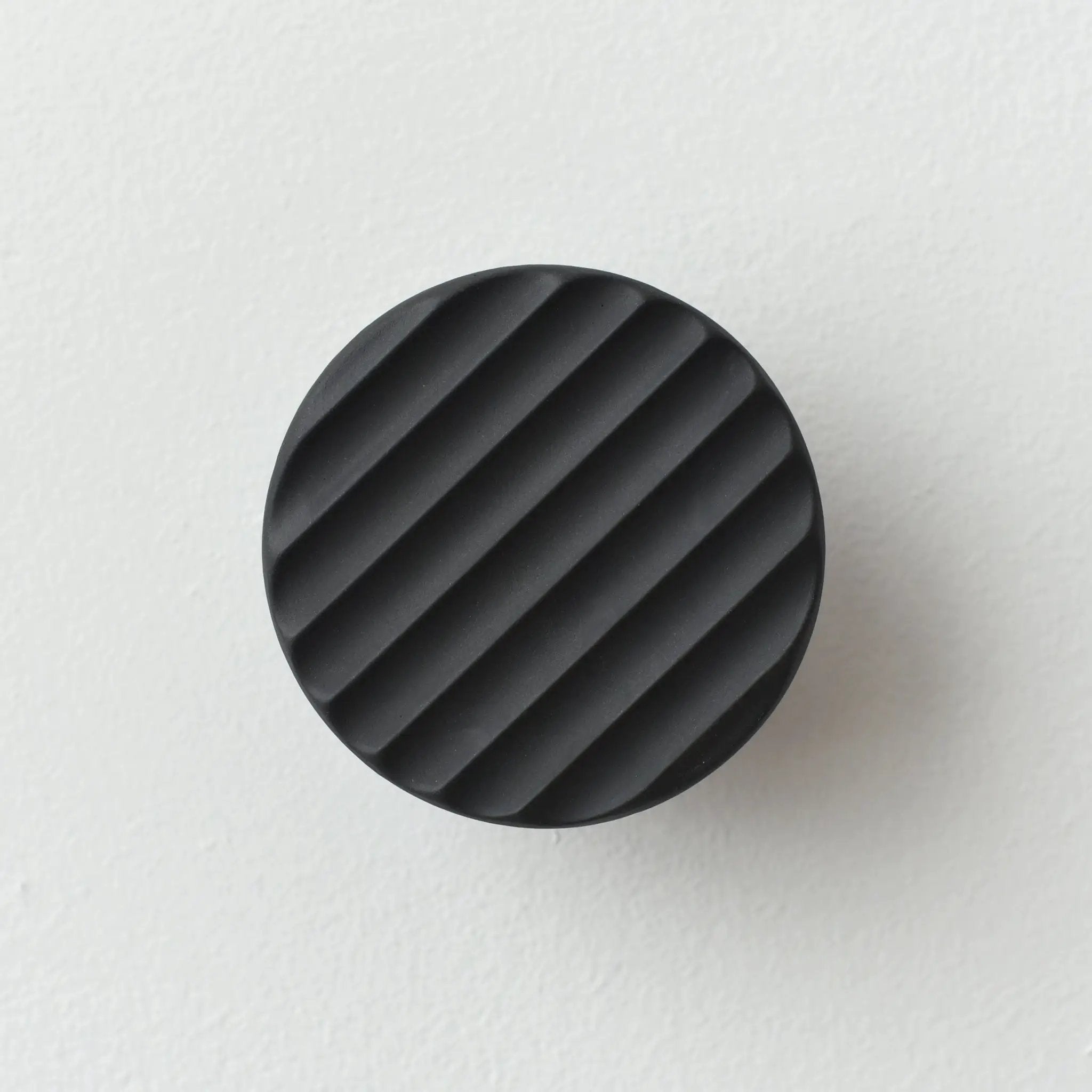 Sequence coat hook - Fluted