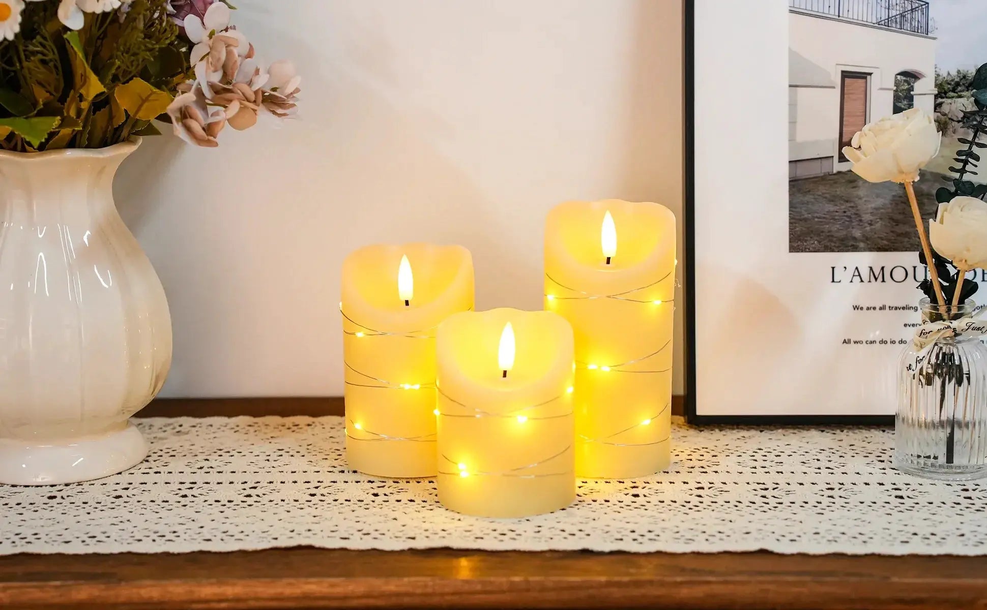 Set of 3 JHY DESIGN flickering flameless LED candles with warm yellow wax look