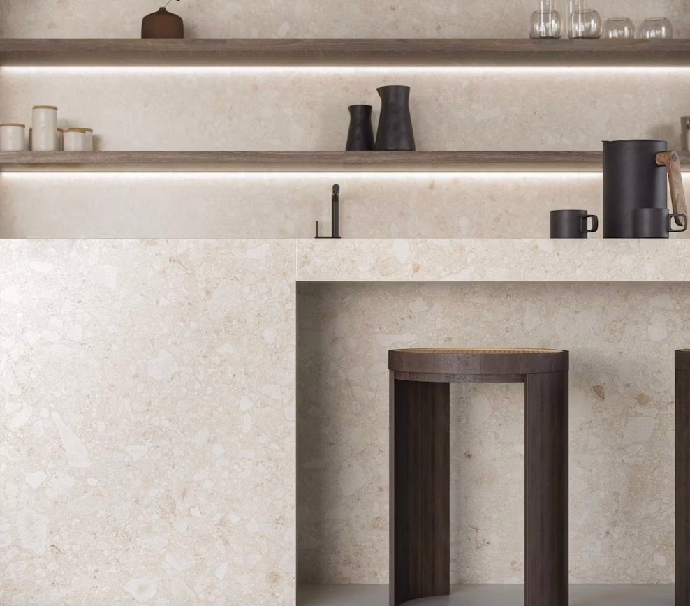 Ava Dekton