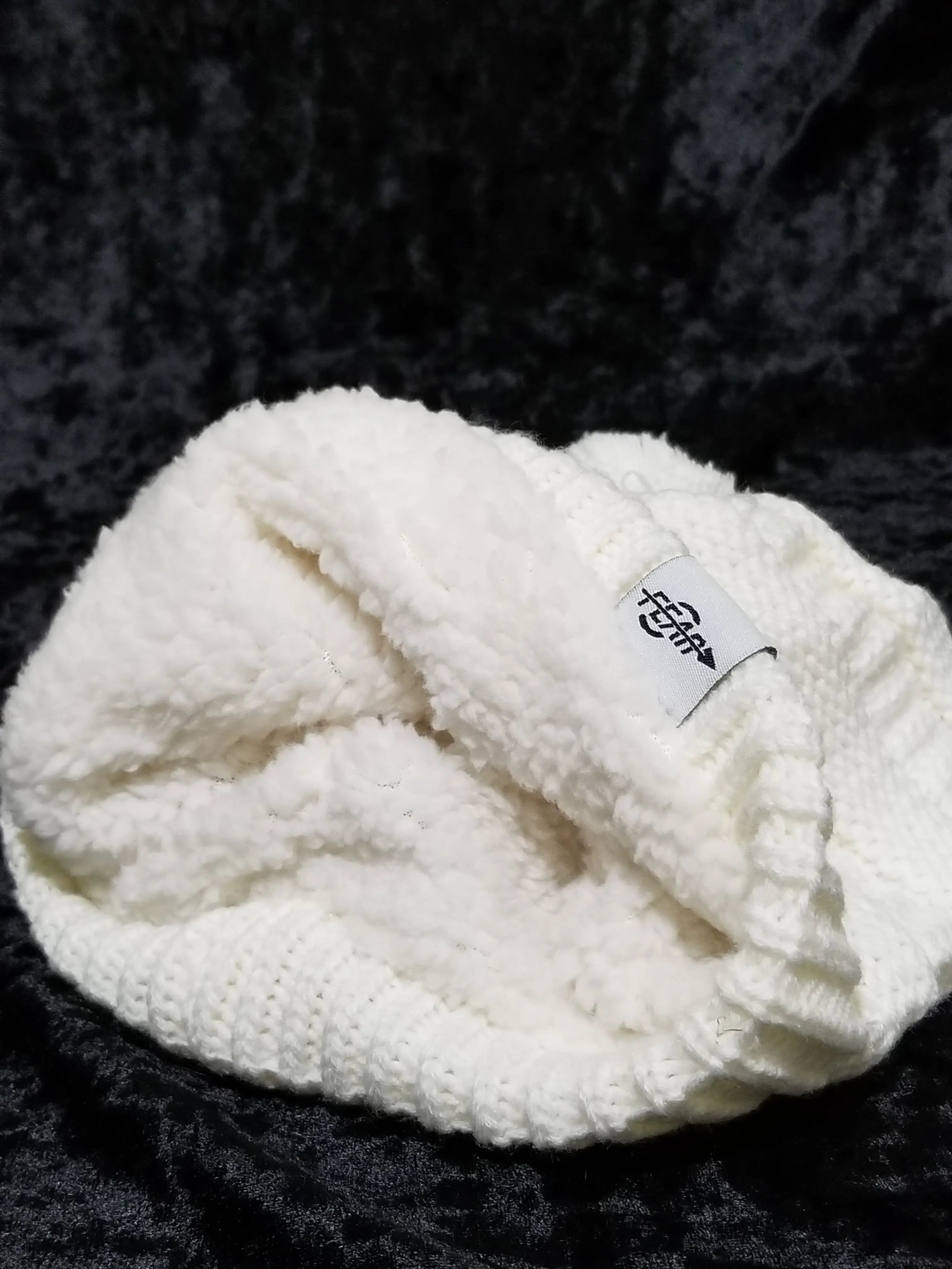 Fear0 NJ Warmest Plush Insulated Knit Pom Women Winter Beanie Hat