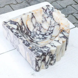 Calacatta Viola marble wall-mount corner bathroom sink by Villohome with ribbed edge, 20x20x7 in