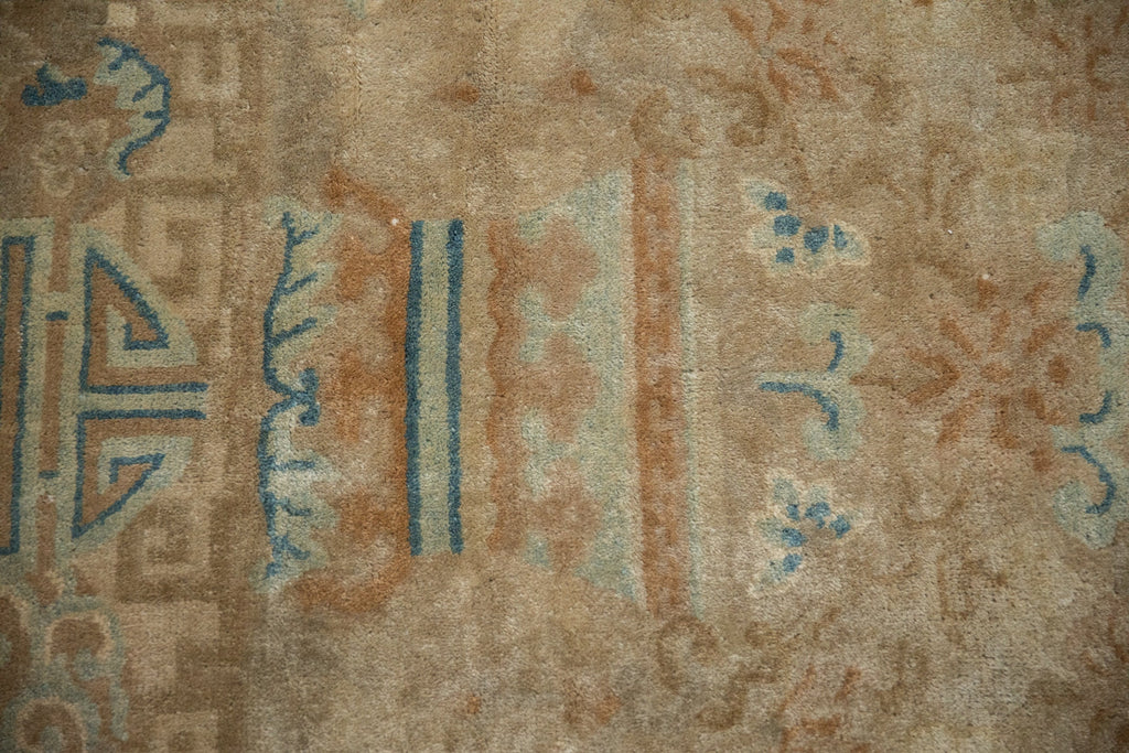 8x9.5 Antique Art Deco Carpet