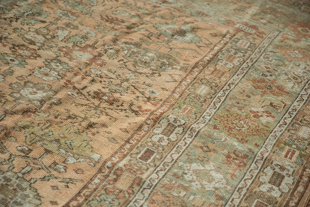 9x11.5 Vintage Distressed Ghiordes Carpet