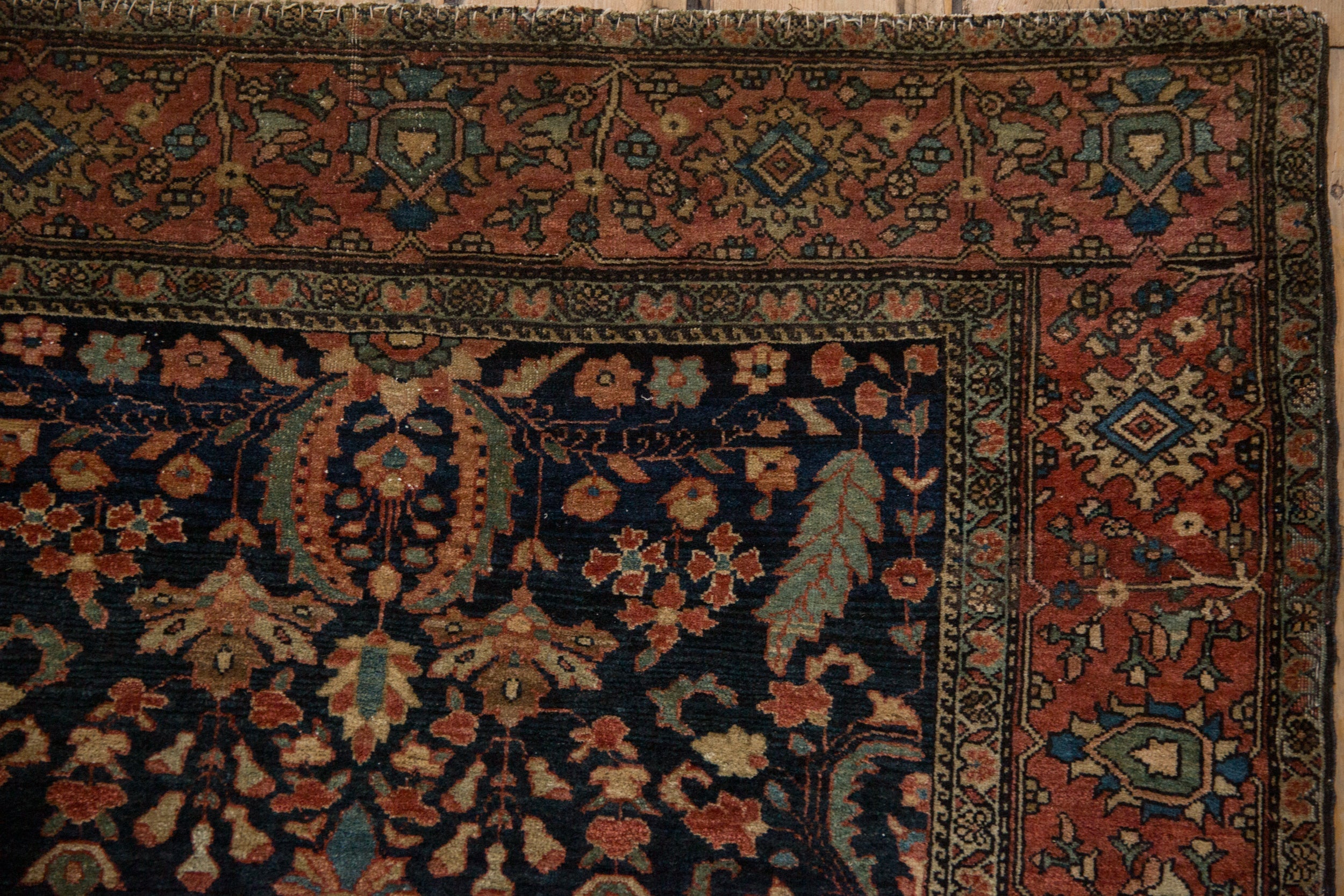 3.5x4.5 Antique Farahan Sarouk Square Rug