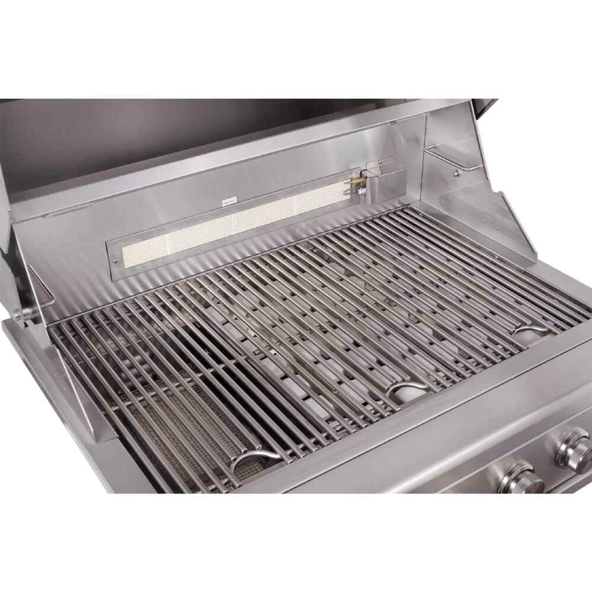 Edgestar 60K BTU 30" Natural Gas Built-In Grill With Lighted Grill Area And Double Access Doors (SAK82568)